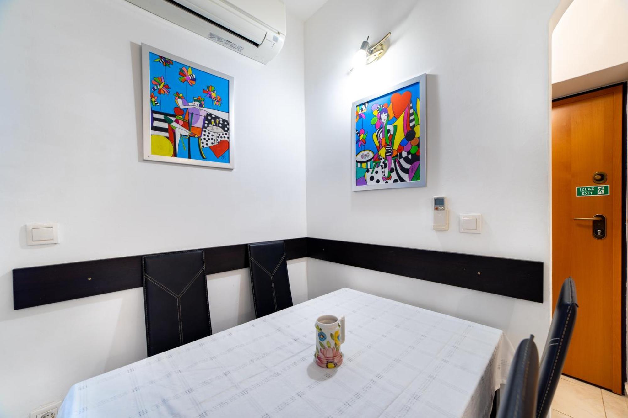 Apartment Happy In Split Center 10 Min Walk From Bacvice Beach Extérieur photo