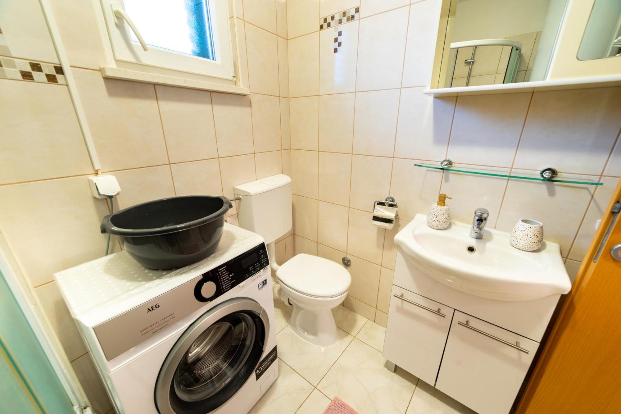 Apartment Happy In Split Center 10 Min Walk From Bacvice Beach Extérieur photo